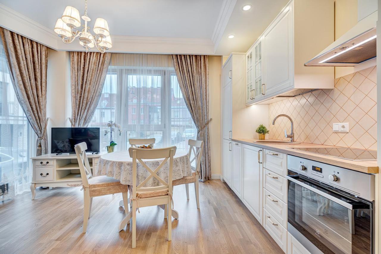 Happy Inn Classical style, self check-in, Parking in the underground garage Wilna Exterior foto
