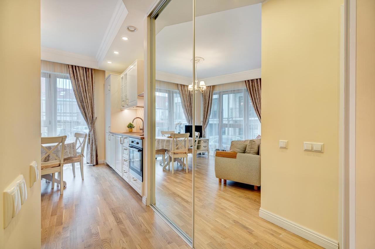 Happy Inn Classical style, self check-in, Parking in the underground garage Wilna Exterior foto