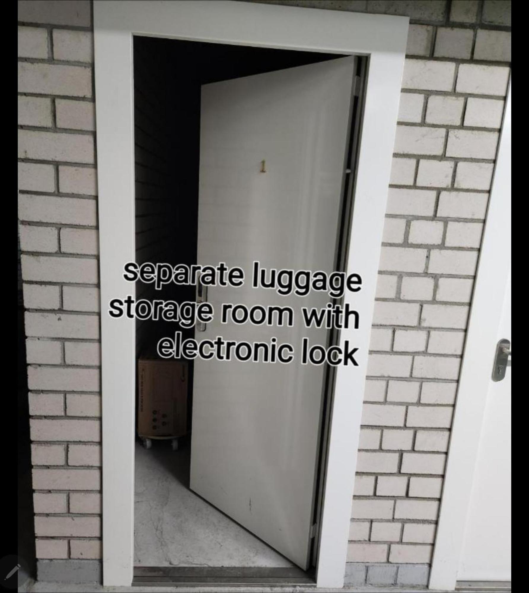 Happy Inn Classical style, self check-in, Parking in the underground garage Wilna Exterior foto